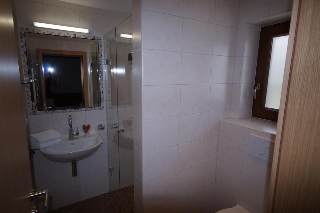 Appartement Gaestehaus Aloisia Hippach Exterior foto