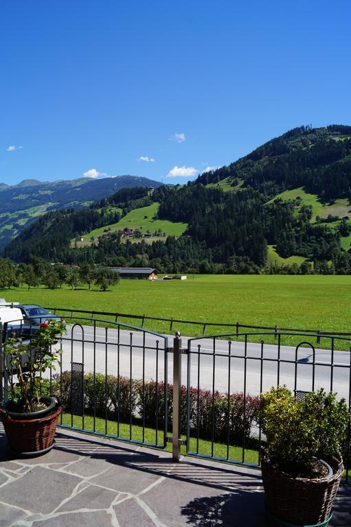 Appartement Gaestehaus Aloisia Hippach Exterior foto